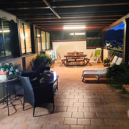 "Appartamento Del Mare Gliaca" Con Vista Isole Eolie,Ampia Terrazza,Wifi E Parcheggio Privato Gratuito Piraino Exterior foto