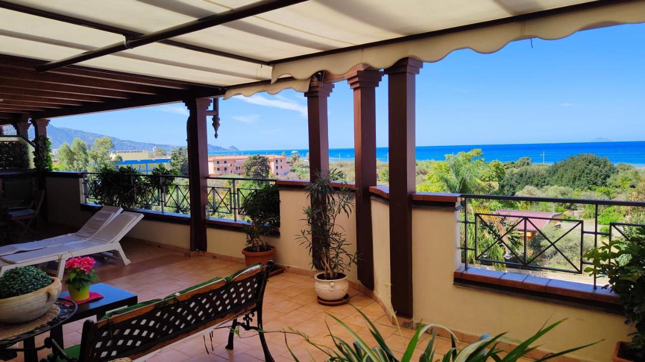 "Appartamento Del Mare Gliaca" Con Vista Isole Eolie,Ampia Terrazza,Wifi E Parcheggio Privato Gratuito Piraino Exterior foto