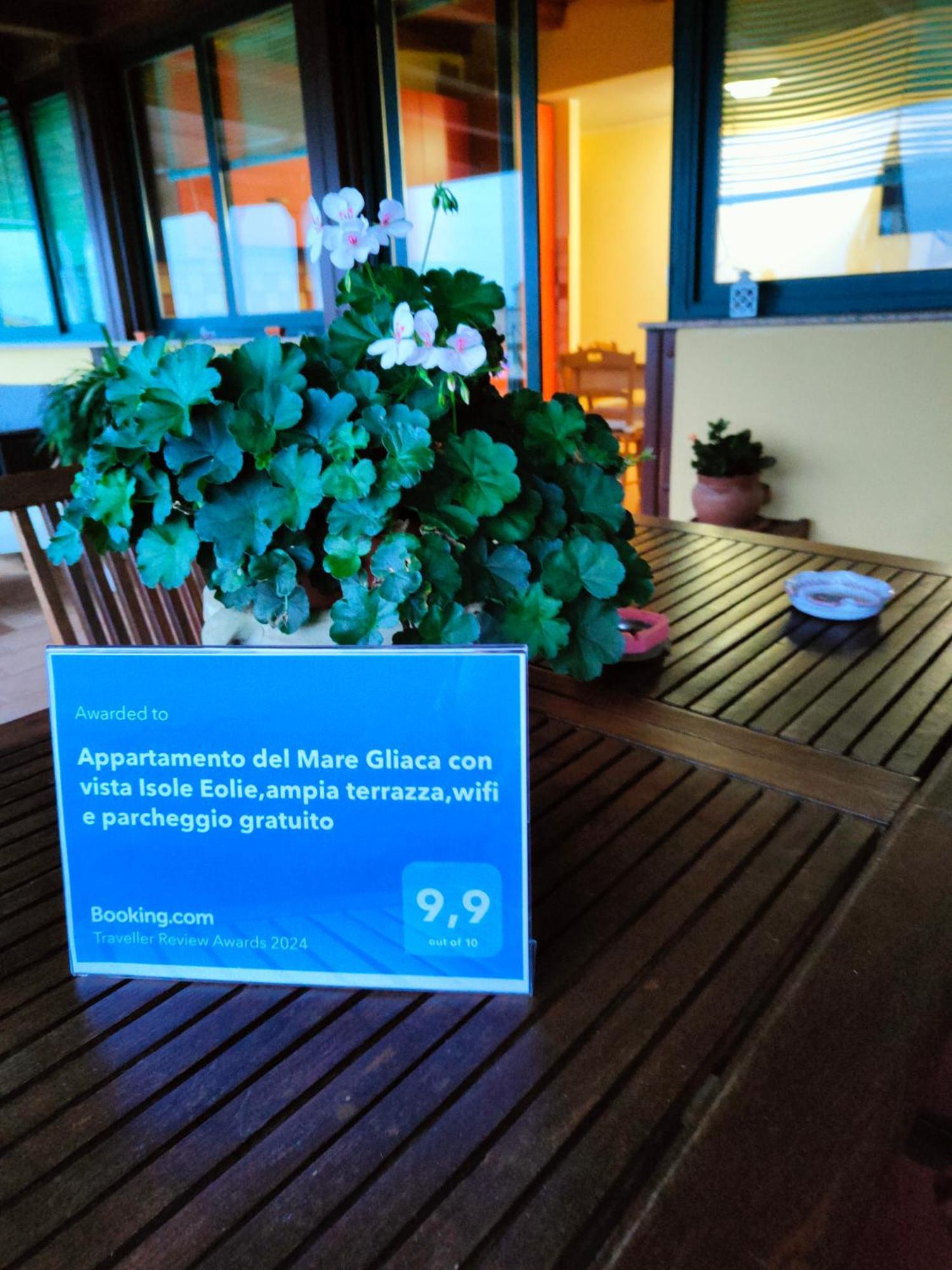 "Appartamento Del Mare Gliaca" Con Vista Isole Eolie,Ampia Terrazza,Wifi E Parcheggio Privato Gratuito Piraino Exterior foto