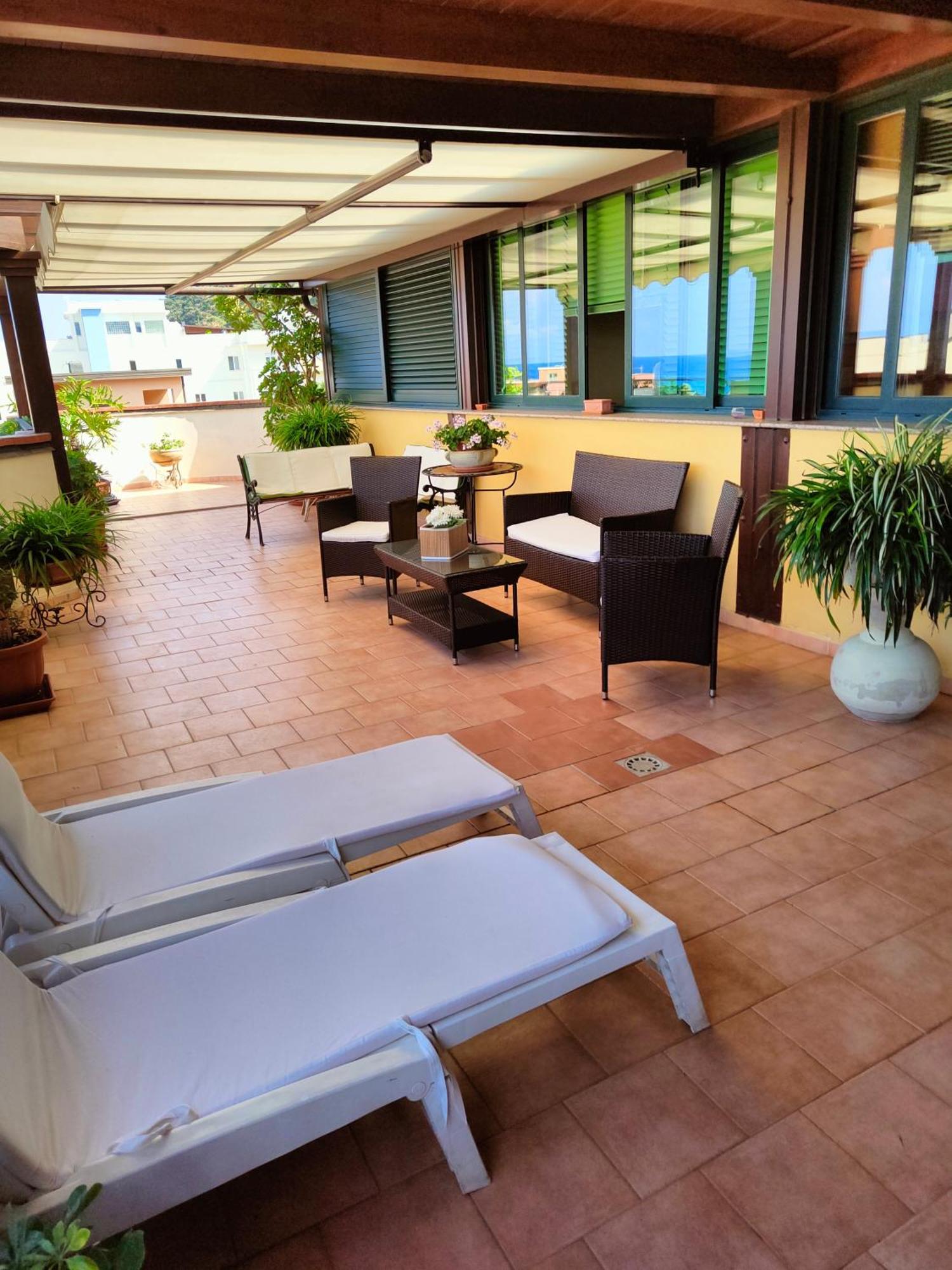 "Appartamento Del Mare Gliaca" Con Vista Isole Eolie,Ampia Terrazza,Wifi E Parcheggio Privato Gratuito Piraino Exterior foto