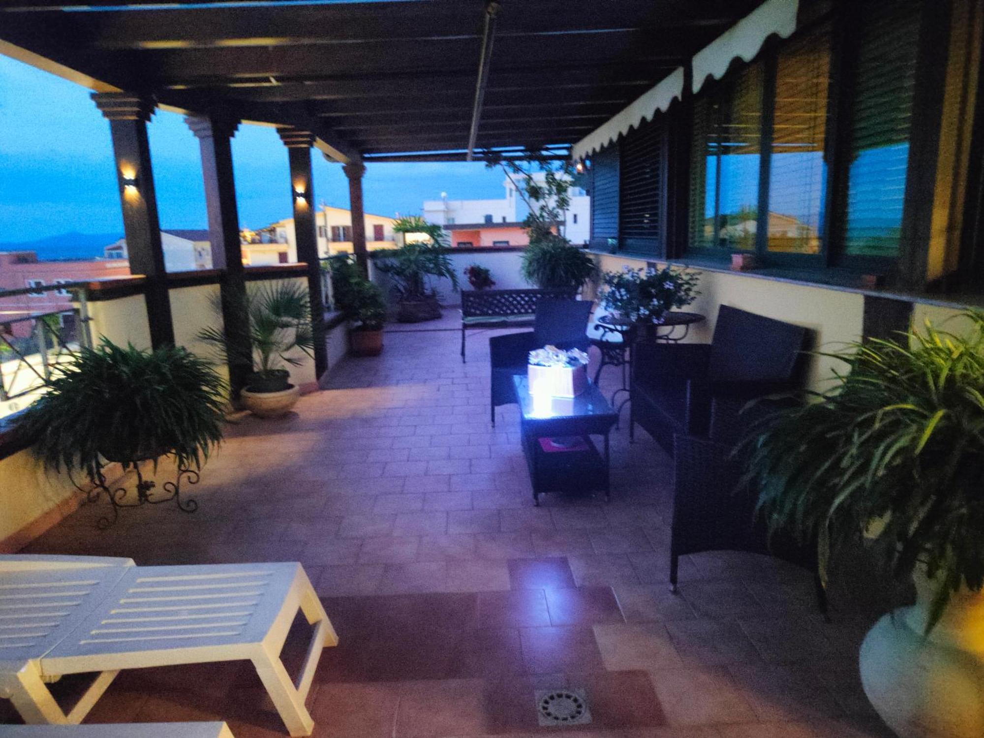 "Appartamento Del Mare Gliaca" Con Vista Isole Eolie,Ampia Terrazza,Wifi E Parcheggio Privato Gratuito Piraino Exterior foto